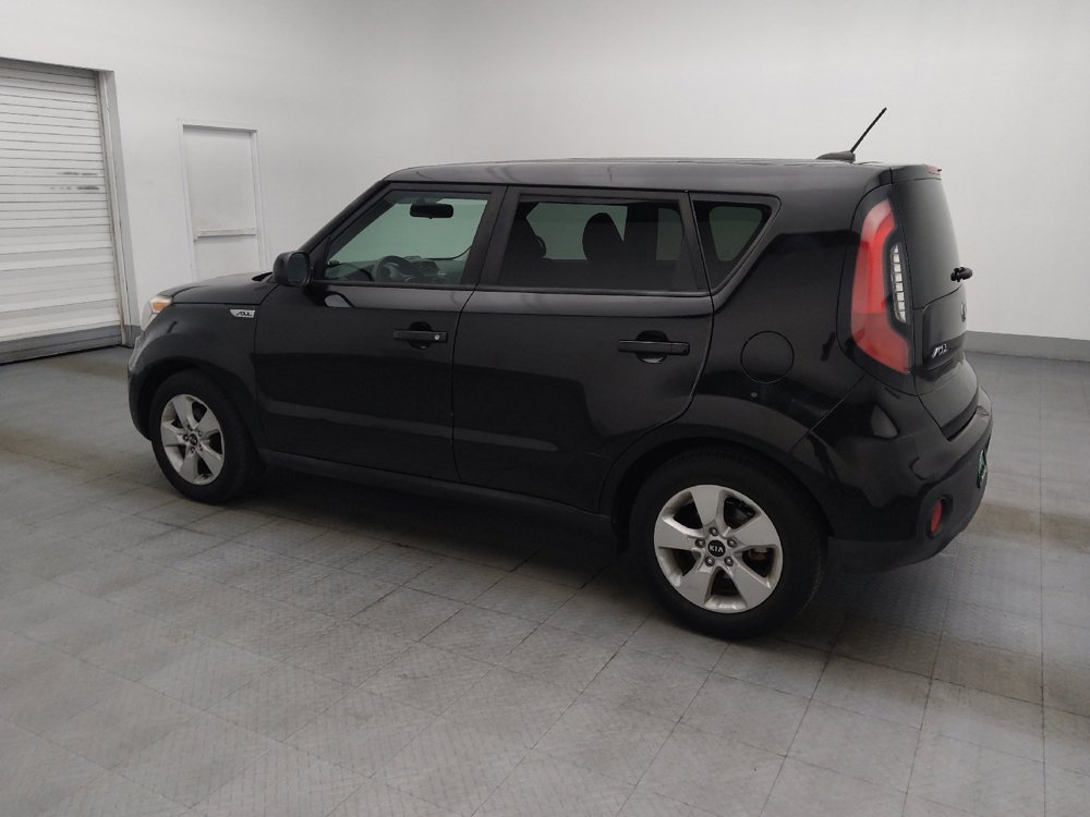 Used 2018 Kia Soul FWD image 3