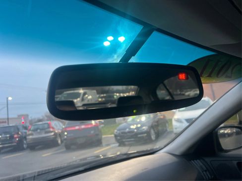 Used 2011 INFINITI G25 x image 17