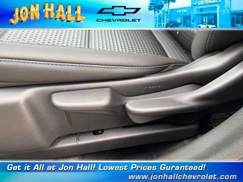 New 2026 Chevrolet Trax LT w/ Driver Confidence Package image 21