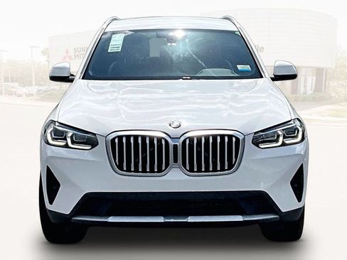 Used 2022 BMW X3 xDrive30i AWD/4WD image 2