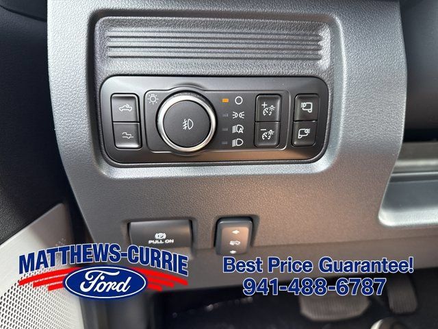 New 2026 Ford F250 Platinum AWD/4WD image 29