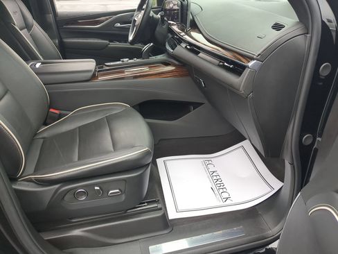 Certified 2023 Cadillac Escalade Premium Luxury w/ LPO, Floor Liner Package AWD/4WD image 27