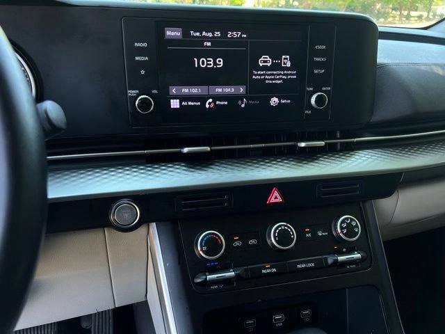 Used 2022 Kia Carnival LX FWD image 36