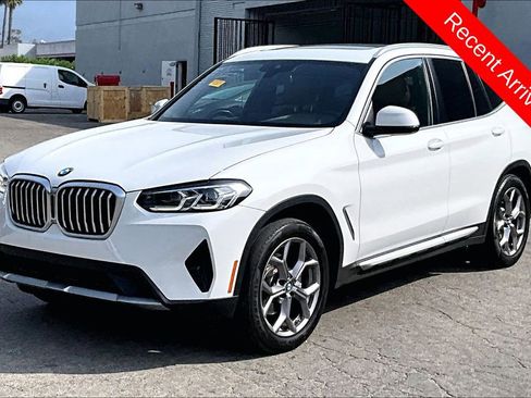 Used 2022 BMW X3 xDrive30i w/ Premium Package 2 image 3