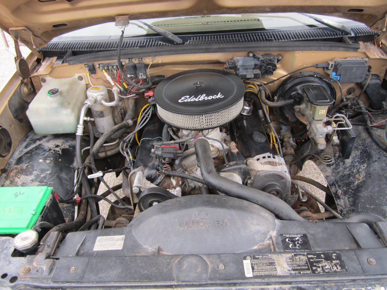 Used 1989 Chevrolet Silverado 3500 2WD Extended Cab image 16
