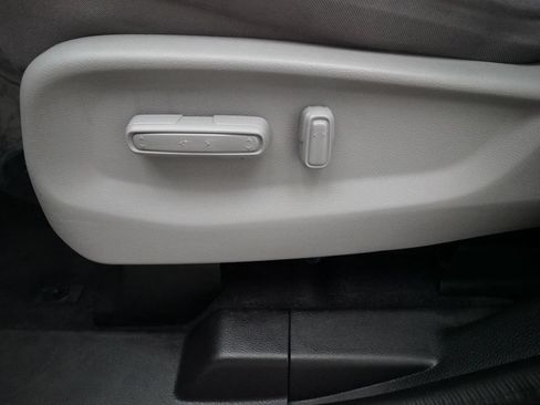 Used 2019 Honda Odyssey LX image 29