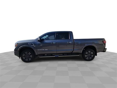 Used 2023 Nissan Titan Platinum Reserve w/ Moonroof Package image 5