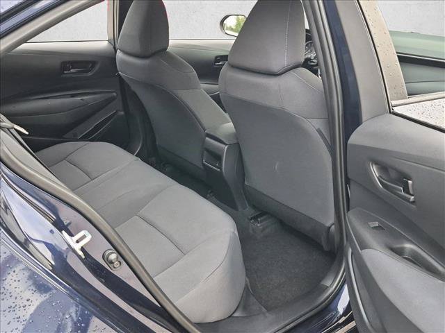 Used 2022 Toyota Corolla LE w/ LE Convenience Package FWD image 18