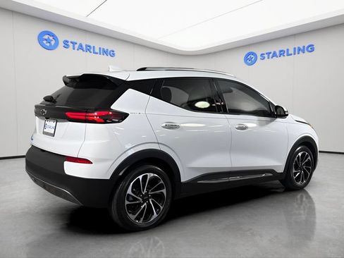 Certified 2023 Chevrolet Bolt EUV Premier FWD image 9