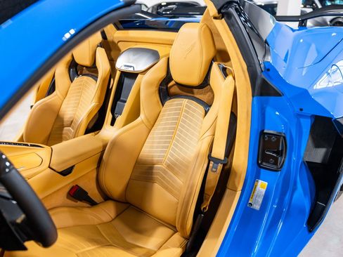 Used 2023 Chevrolet Corvette Z06 RWD image 37