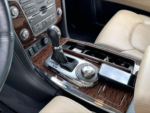 Used 2018 Nissan Armada SL w/ Premium Package image 16