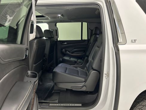 Used 2019 Chevrolet Suburban LT AWD/4WD image 27