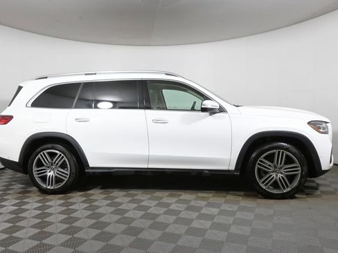 Used 2026 Mercedes-Benz GLS 450 4MATIC image 8