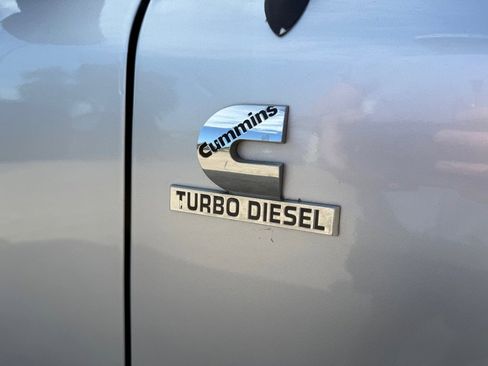 Used 2006 Dodge Ram 3500 Truck SLT image 9