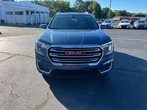 Used 2024 GMC Terrain SLT AWD/4WD image 34