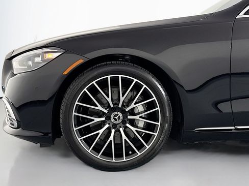 Certified 2026 Mercedes-Benz S 500 4MATIC image 11