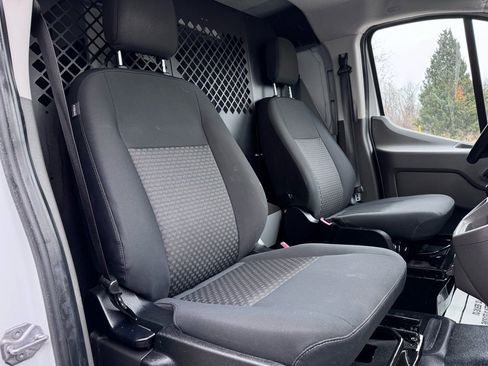 Used 2023 Ford Transit 250 Low Roof RWD image 35