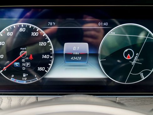 Used 2018 Mercedes-Benz E 400 4MATIC Wagon image 46