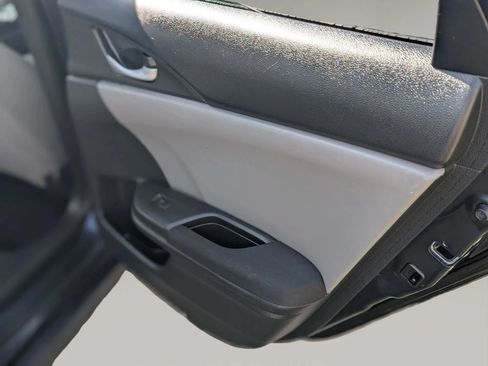 Used 2020 Honda Civic LX image 21