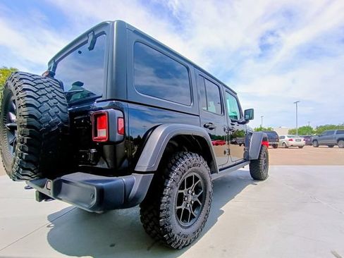 Used 2024 Jeep Wrangler Unlimited Sport AWD/4WD image 16