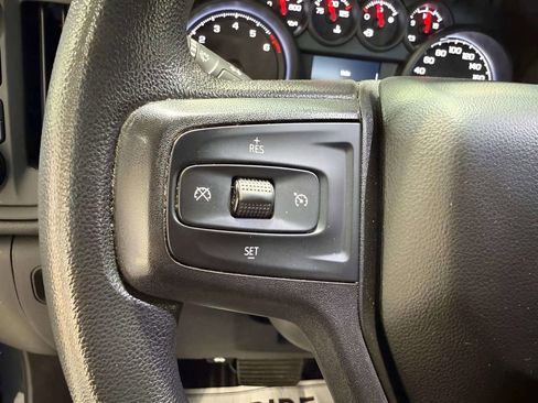 Used 2021 Chevrolet Silverado 1500 Custom Trail Boss AWD/4WD image 23