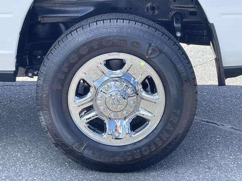 New 2026 RAM 2500 Tradesman w/ Chrome Appearance Group AWD/4WD image 12