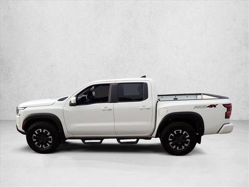 Used 2023 Nissan Frontier PRO-4X w/ Tow Package AWD/4WD image 2