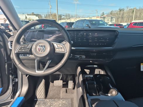 Used 2026 Buick Envision Preferred image 12