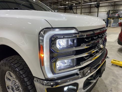 Used 2023 Ford F350 Lariat w/ Lariat Ultimate Package image 19