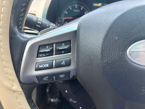 Used 2013 Subaru Outback 3.6R Limited w/ Moonroof Pkg AWD/4WD image 26