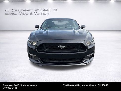 Used 2017 Ford Mustang GT RWD image 9