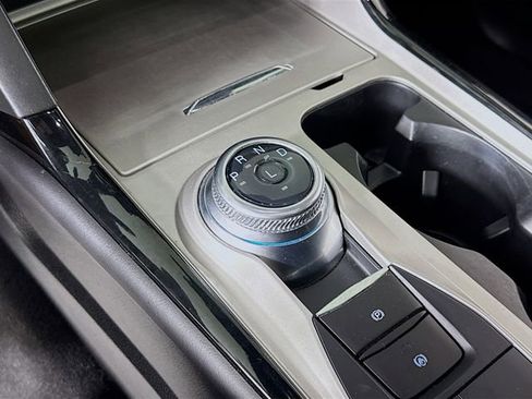 Certified 2023 Ford Explorer ST-Line w/ Class IV Trailer Tow Package image 17