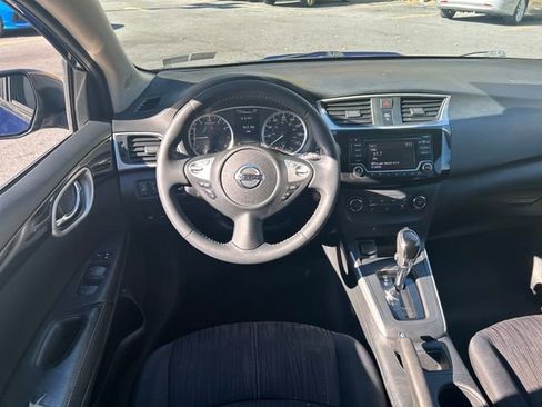 Used 2017 Nissan Sentra SV image 14