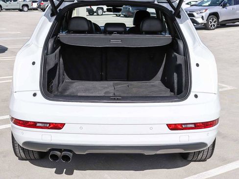 Used 2016 Audi Q3 2.0T Premium Plus w/ Technology Package image 39