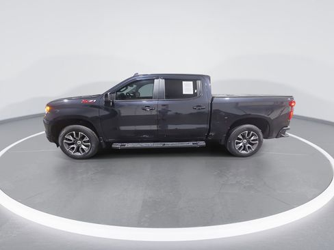 Used 2024 Chevrolet Silverado 1500 RST w/ Z71 Off-Road Package AWD/4WD image 5