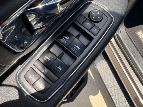 Used 2017 RAM 2500 Laramie w/ Off Road Package AWD/4WD image 12