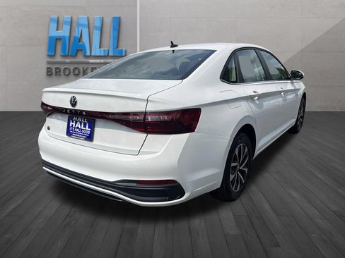 Certified 2025 Volkswagen Jetta S FWD image 6