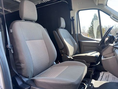 Used 2023 Ford Transit 250 Medium Roof AWD w/ Load Area Protection Package image 29