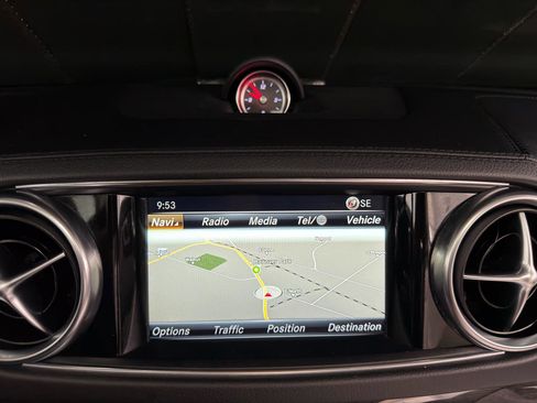Used 2018 Mercedes-Benz SL 550 image 27
