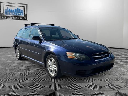 Used 2005 Subaru Legacy 2.5i AWD/4WD image 4