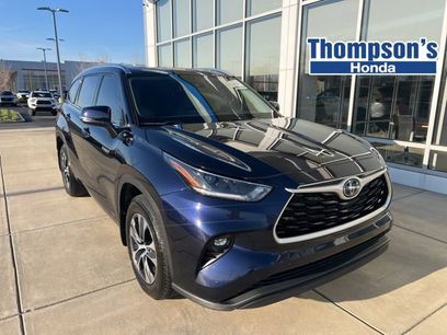 Used 2021 Toyota Highlander XLE