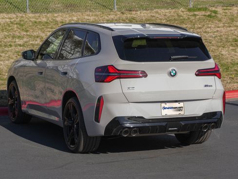 Used 2025 BMW X3 M50 image 6