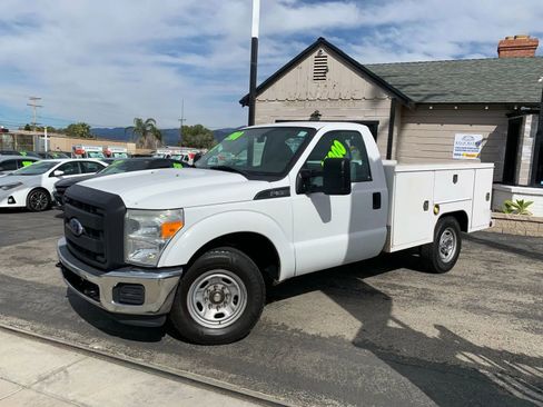 Used 2015 Ford F350 XL image 3