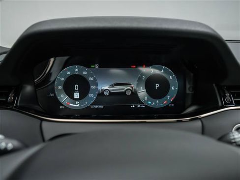 Used 2026 Land Rover Range Rover Evoque S AWD/4WD image 22