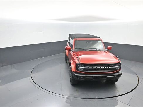 Certified 2023 Ford Bronco Outer Banks image 24