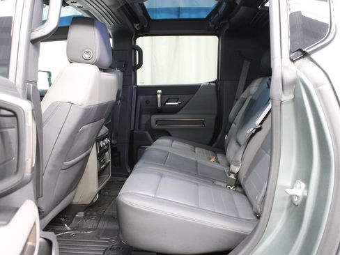 Used 2024 GMC Hummer EV 3X AWD/4WD image 13