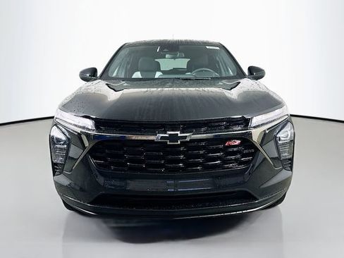 New 2026 Chevrolet Trax RS image 3