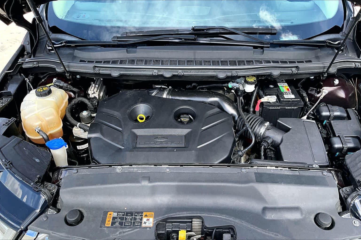 Used 2018 Ford Edge Titanium w/ Equipment Group 302A FWD image 28