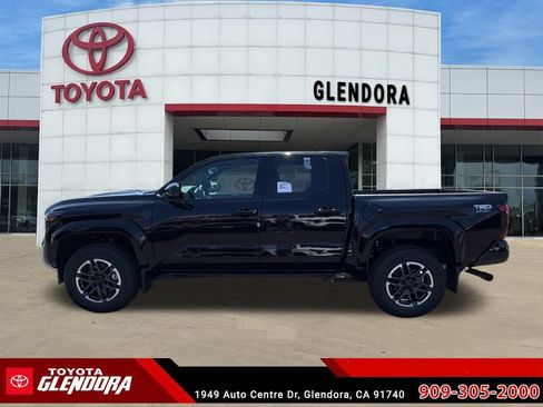 New 2026 Toyota Tacoma TRD Sport RWD image 6