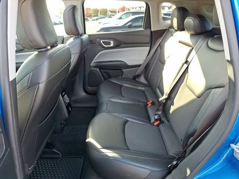 Certified 2022 Jeep Compass Latitude w/ Sun and Sound Group image 12